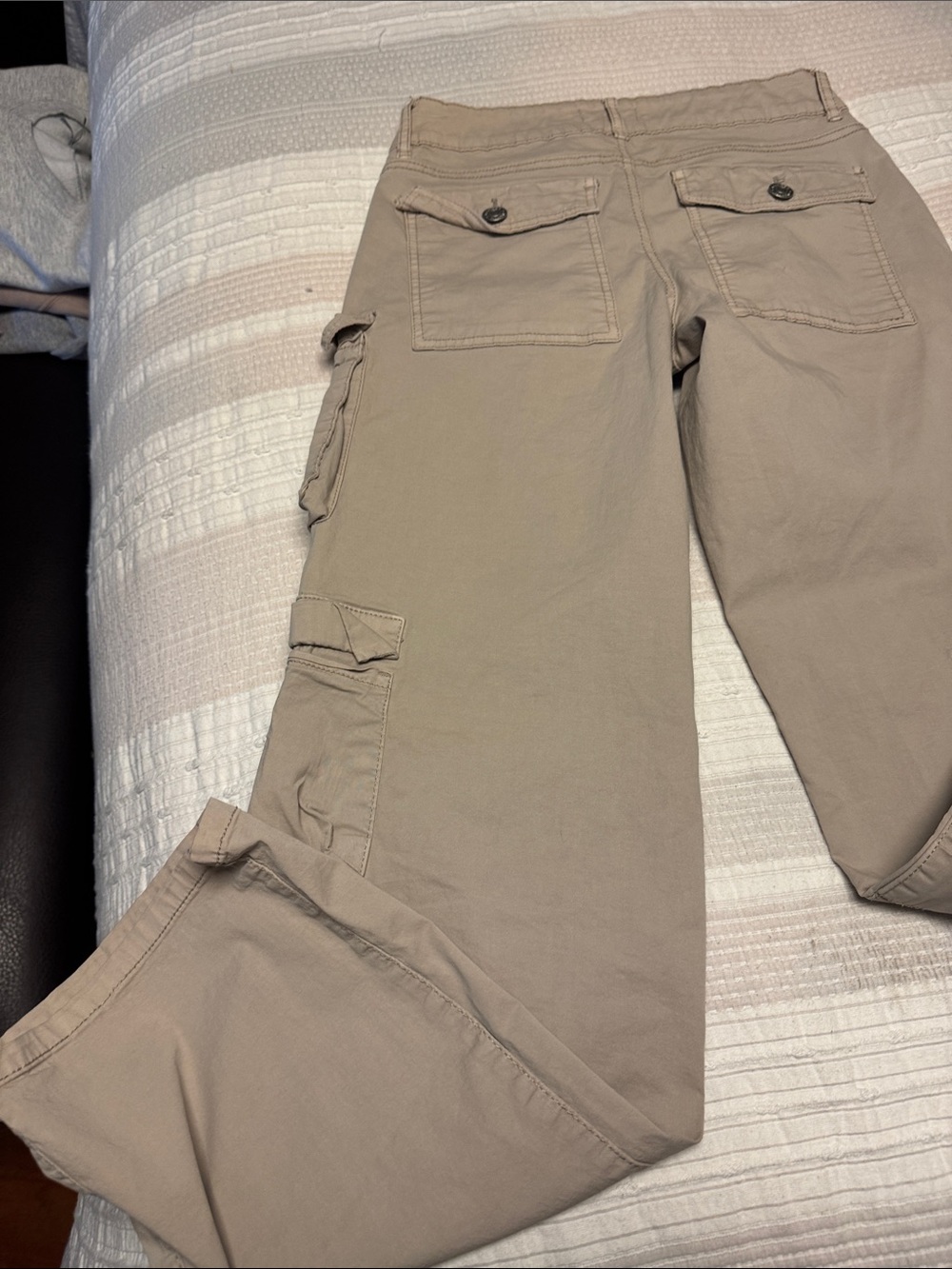 Garage Beige Utility Cargo Pants size 0 - Picture 8 of 12